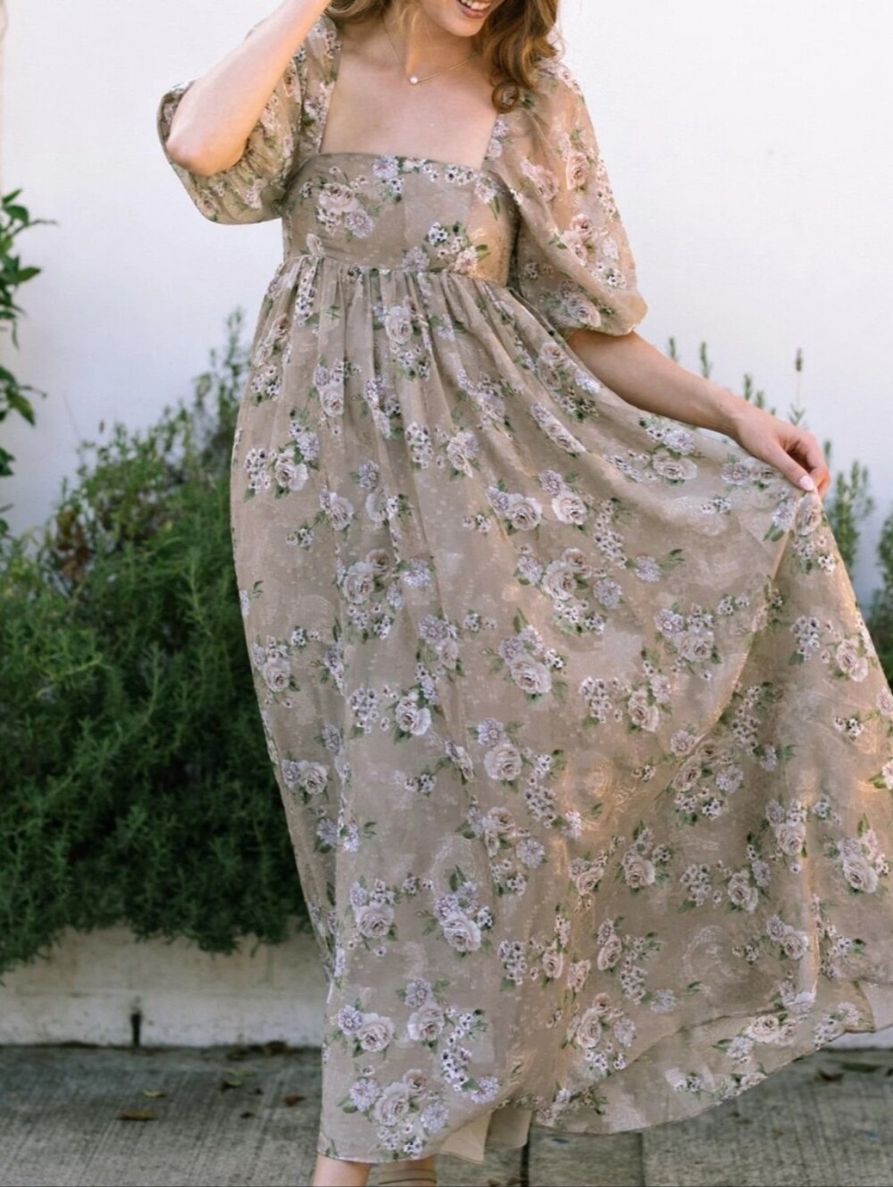 Floral Puff-Sleeve Maxi Dress in Taupe and Cream